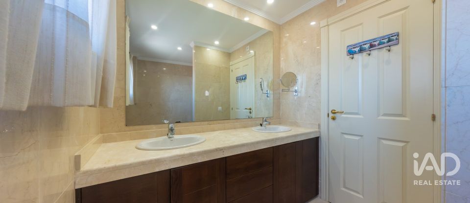 Piso 3 habitaciones de 90 m² en Bahia Dorada (29693)