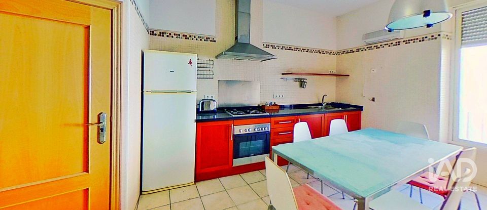 Pis 2 habitacions de 107 m² a Alicante/Alacant (03002)