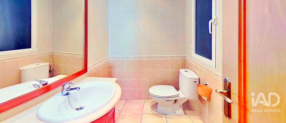 Pis 2 habitacions de 107 m² a Alicante/Alacant (03002)