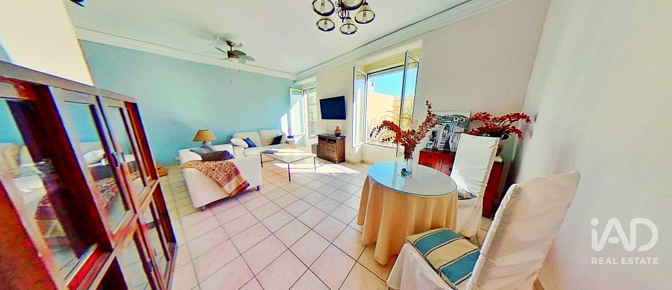 Pis 2 habitacions de 107 m² a Alicante/Alacant (03002)