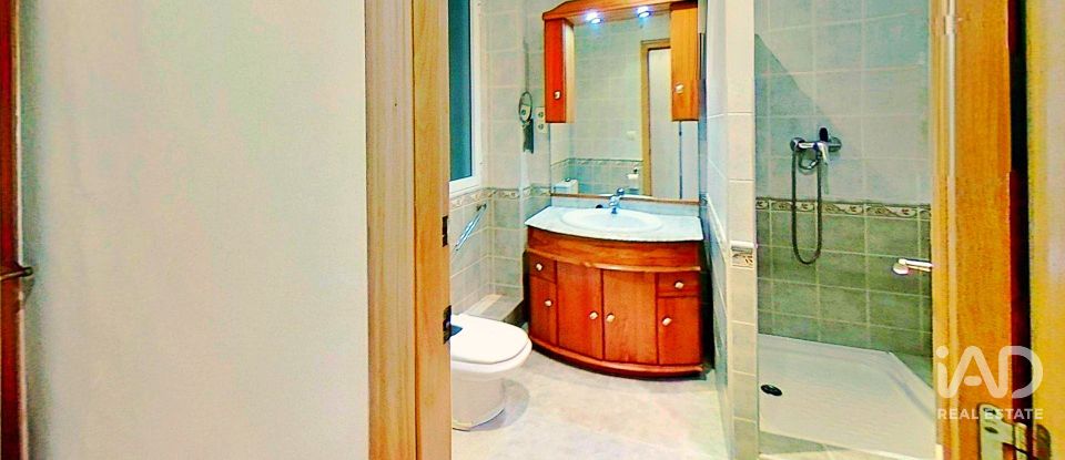 Pis 2 habitacions de 107 m² a Alicante/Alacant (03002)