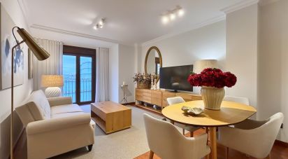 Pis 3 habitacions de 85 m² a León (24008)