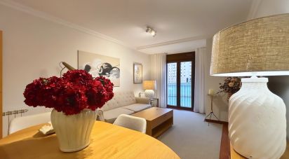 Pis 3 habitacions de 85 m² a León (24008)