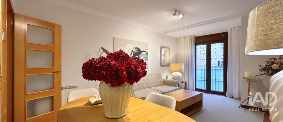 Apartment 3 bedrooms of 85 m² in León (24008)