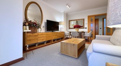 Pis 3 habitacions de 85 m² a León (24008)