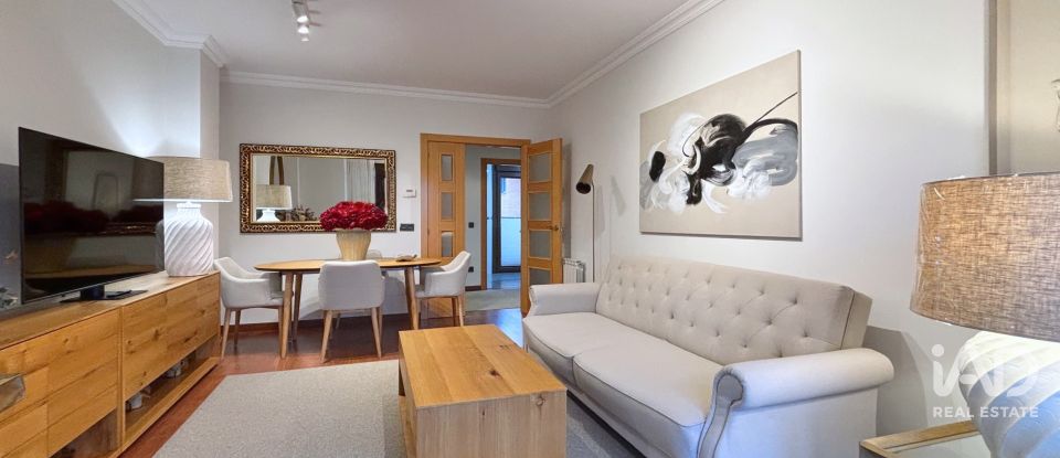 Apartment 3 bedrooms of 85 m² in León (24008)