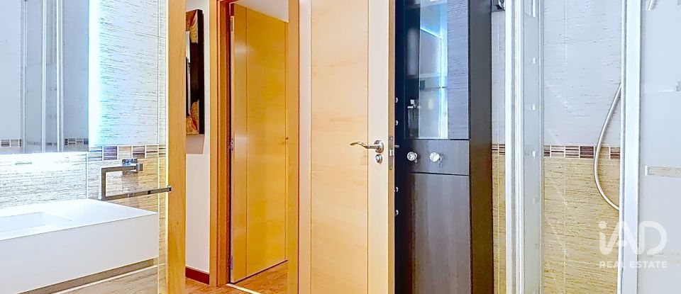 Apartment 3 bedrooms of 85 m² in León (24008)