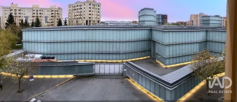 Apartment 3 bedrooms of 85 m² in León (24008)