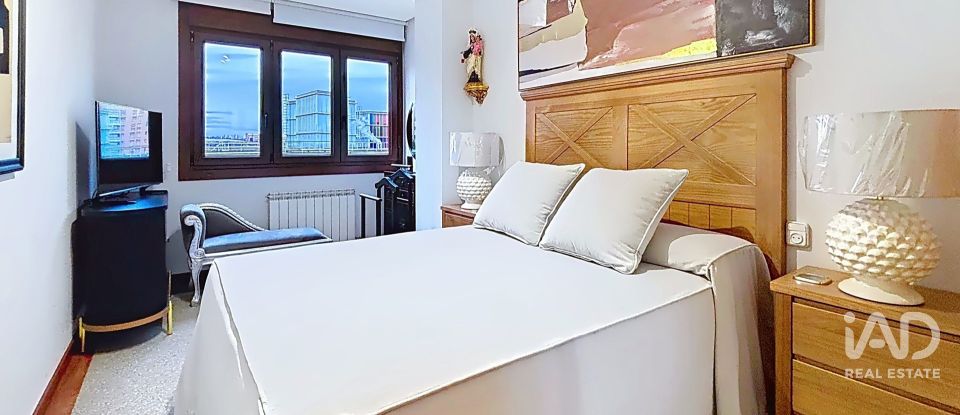 Apartment 3 bedrooms of 85 m² in León (24008)