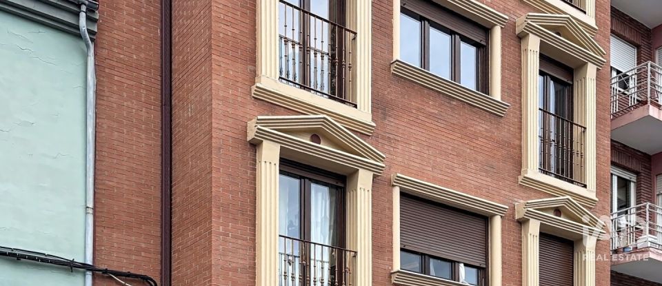 Apartment 3 bedrooms of 85 m² in León (24008)