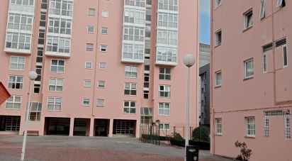 Pis 3 habitacions de 83 m² a A Coruña (15008)