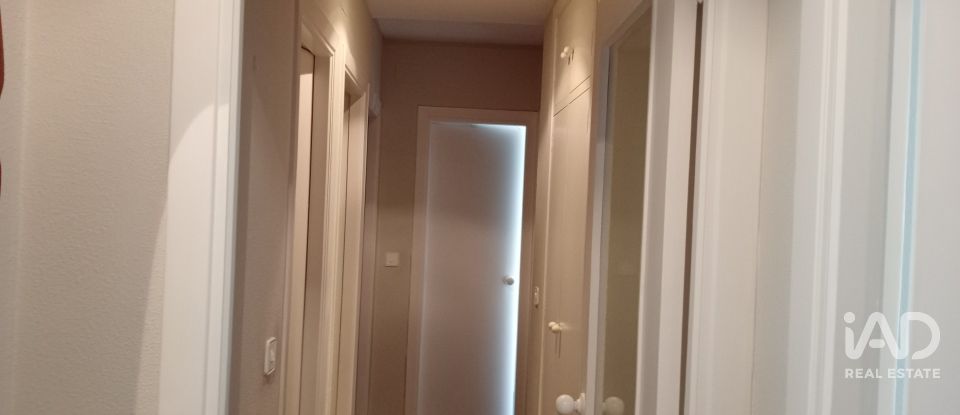 Apartment 3 bedrooms of 83 m² in A Coruña (15008)