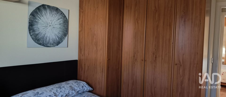 Apartment 3 bedrooms of 83 m² in A Coruña (15008)