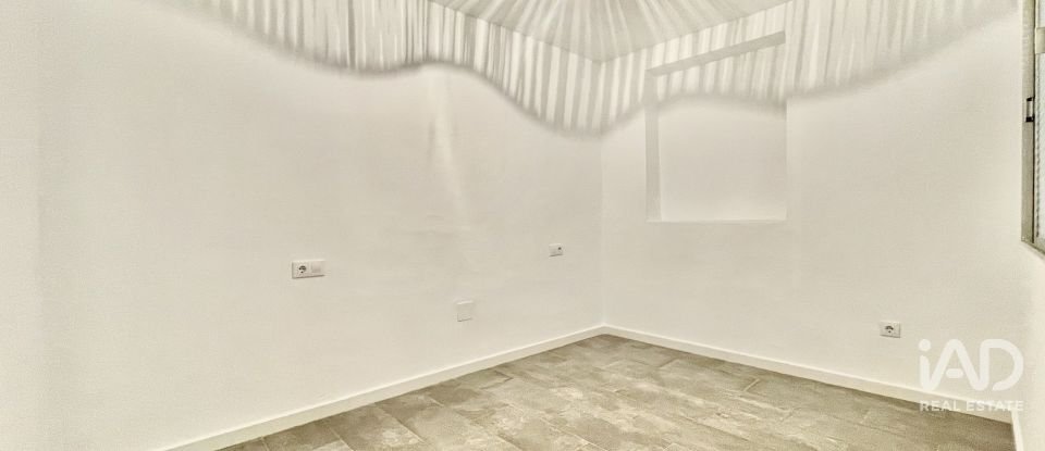 Casa 6 habitacions de 320 m² a Candelon (30558)