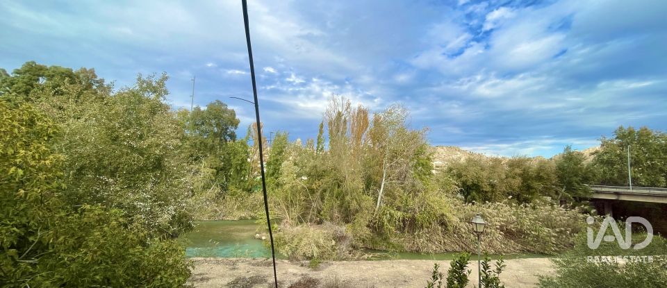 Casa 6 habitacions de 320 m² a Candelon (30558)