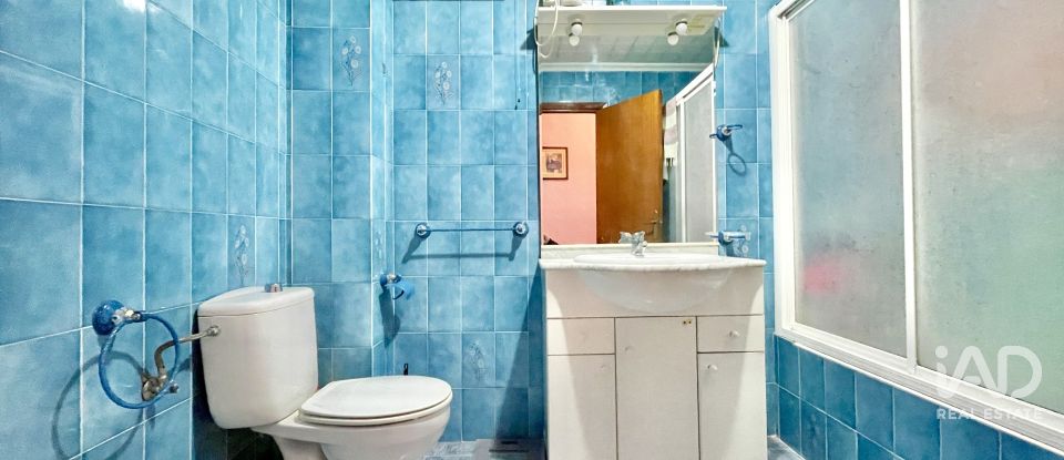 Casa 6 habitacions de 320 m² a Candelon (30558)