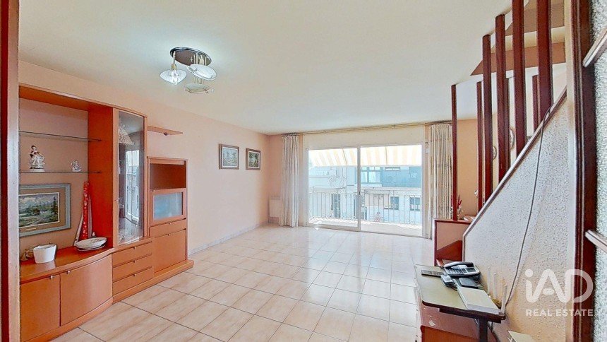 Maison 5 chambres de 210 m² à El Vendrell (43700)