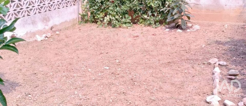 Maison 5 chambres de 210 m² à El Vendrell (43700)