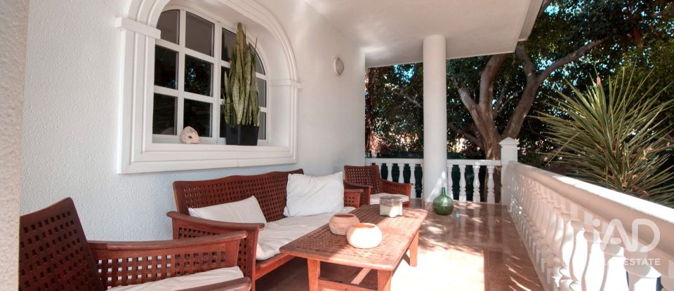 Châlet 4 chambres de 393 m² à Torrevieja (03184)