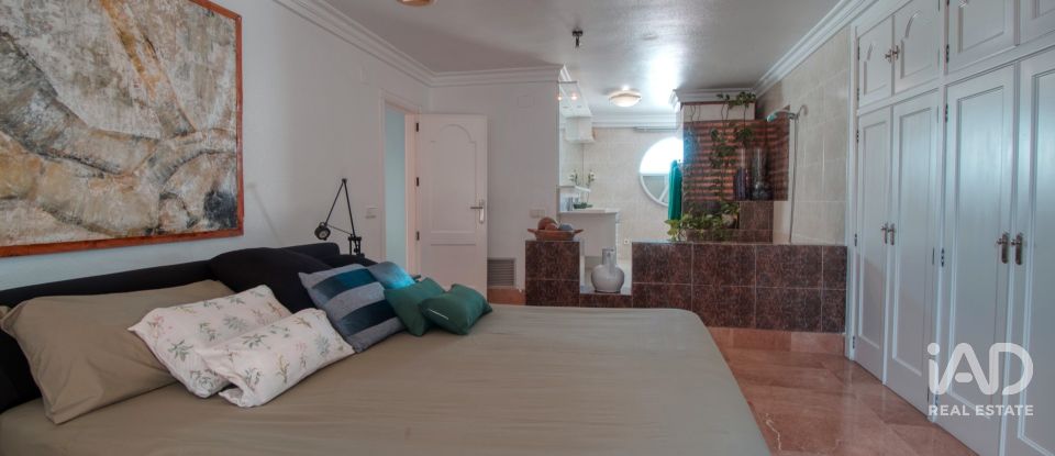 Châlet 4 chambres de 393 m² à Torrevieja (03184)