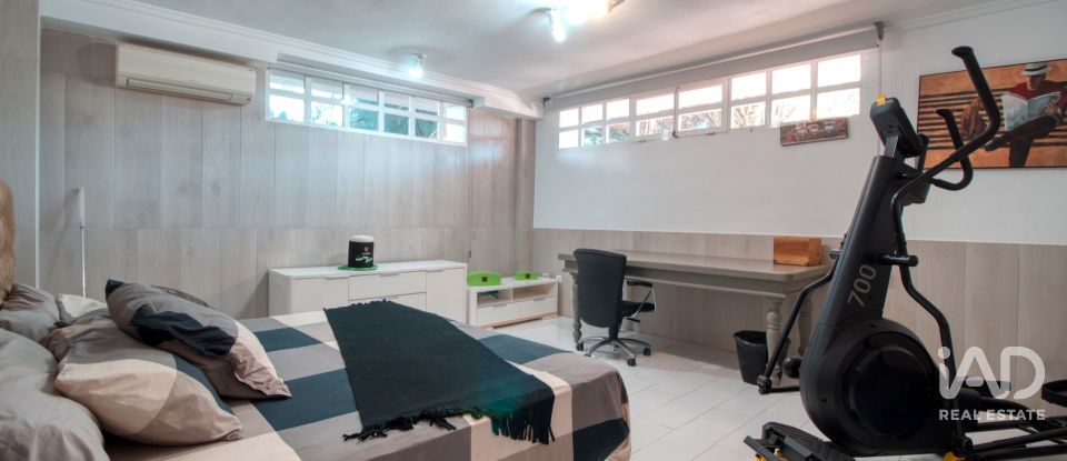 Châlet 4 chambres de 393 m² à Torrevieja (03184)