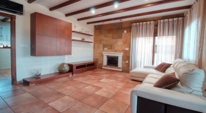 Maison 3 chambres de 215 m² à Bigastro (03380)