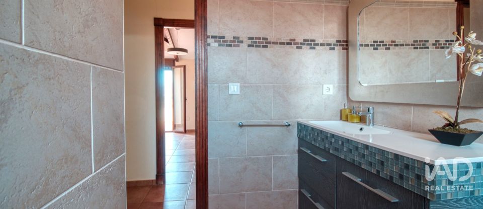 Maison 3 chambres de 215 m² à Bigastro (03380)