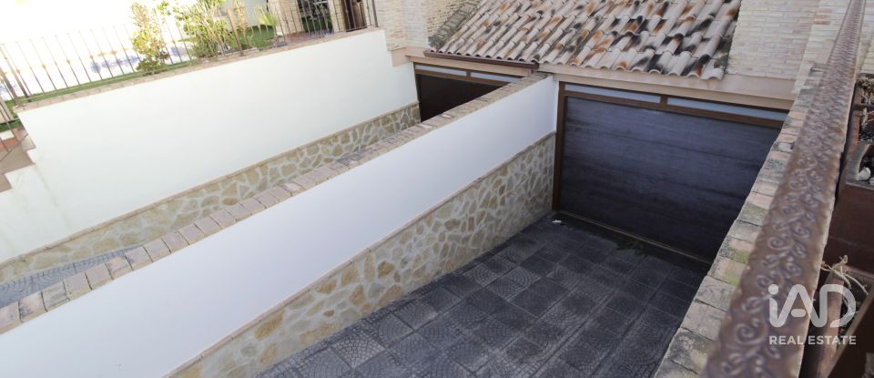 Maison 3 chambres de 215 m² à Bigastro (03380)