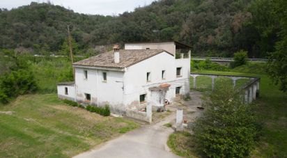 Casa rústica 10 habitaciones de 484 m² en Bescanó (17162)