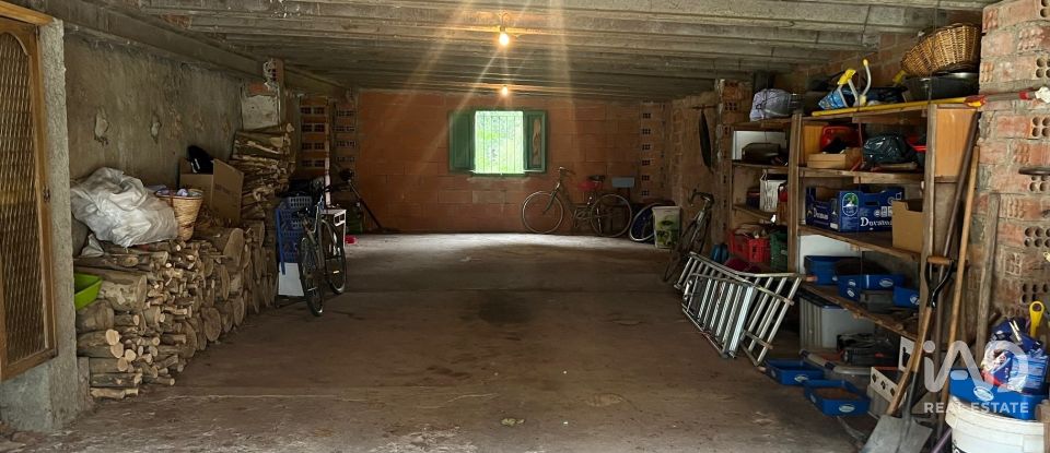 Casa rústica 10 habitaciones de 484 m² en Bescanó (17162)