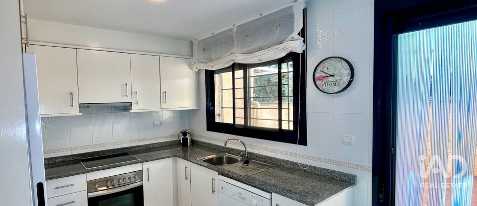 Casa 3 habitaciones de 111 m² en Torreblanca (12596)