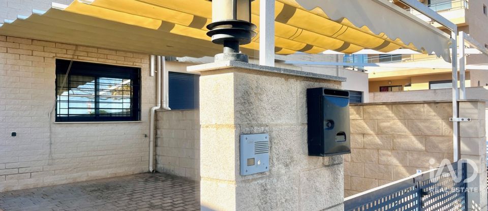 Casa 3 habitaciones de 111 m² en Torreblanca (12596)