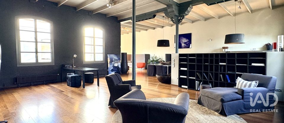 Penthouse 2 bedrooms of 293 m² in Barcelona (08010)