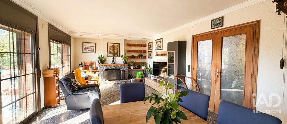 House 4 bedrooms of 210 m² in Sant Pere de Vilamajor (08458)