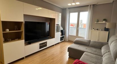 Pis 3 habitacions de 100 m² a León (24005)
