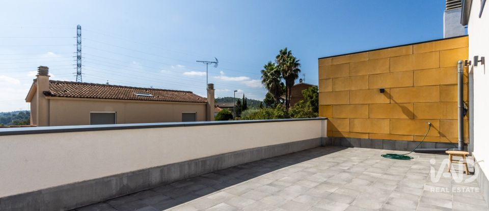 House 3 bedrooms of 179 m² in Sentmenat (08181)