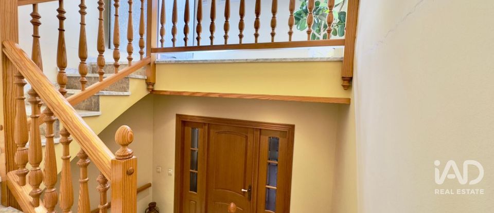 House 4 bedrooms of 277 m² in Vinaros (12500)