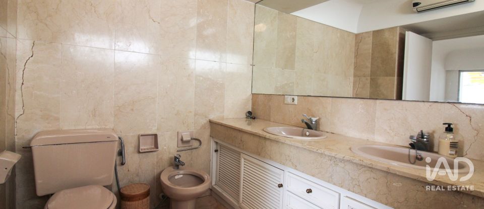 Apartment 4 bedrooms of 247 m² in Guadalmina (29670)