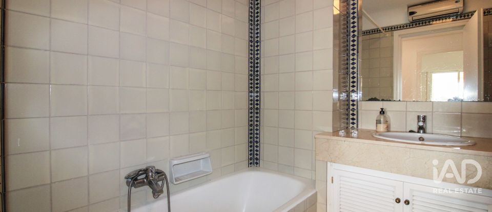 Apartment 4 bedrooms of 247 m² in Guadalmina (29670)