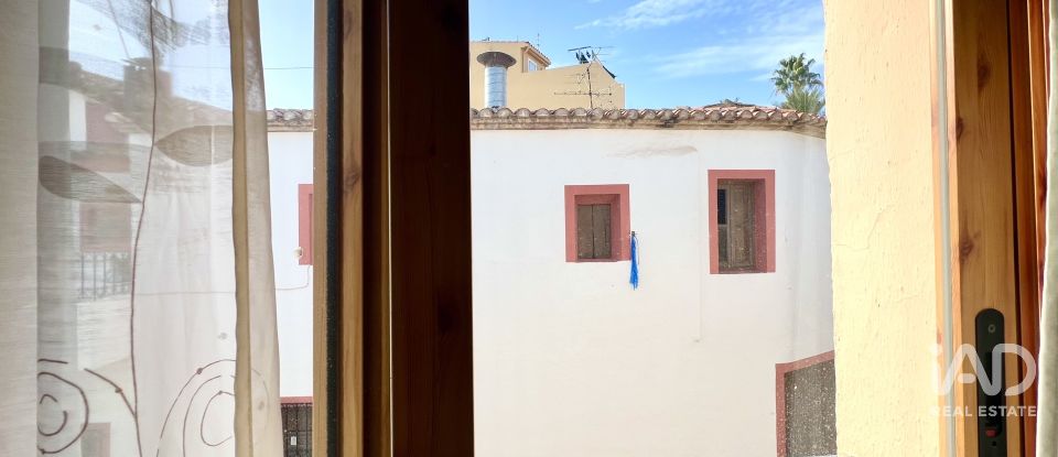 Casa/villa 3 habitacions de 165 m² a La Nucia (03530)