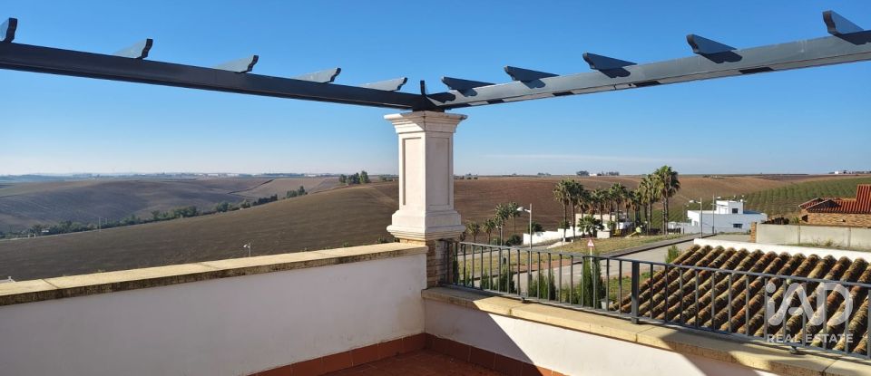 Casa de muntanya 4 habitacions de 800 m² a Écija (41400)