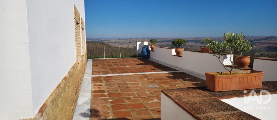 Casa de muntanya 4 habitacions de 800 m² a Écija (41400)