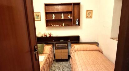 Casa de poble 3 habitacions de 165 m² a Pedreguer (03750)