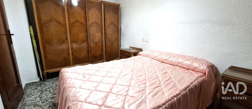 Casa de poble 3 habitacions de 165 m² a Pedreguer (03750)