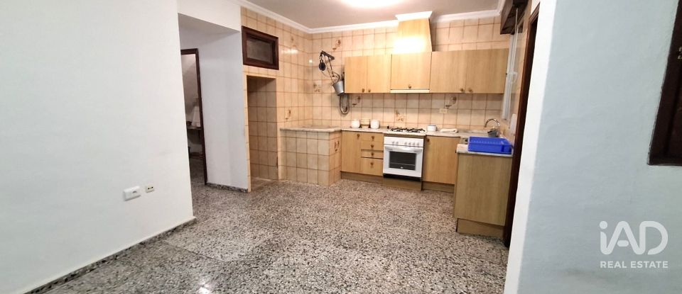 Casa de poble 3 habitacions de 165 m² a Pedreguer (03750)