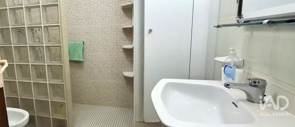 Casa de poble 3 habitacions de 165 m² a Pedreguer (03750)