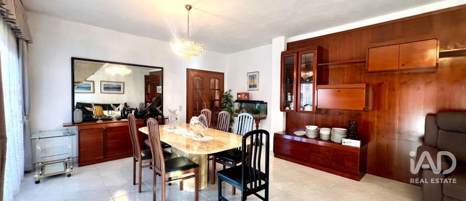 Penthouse 5 chambres de 229 m² à Deltebre (43580)