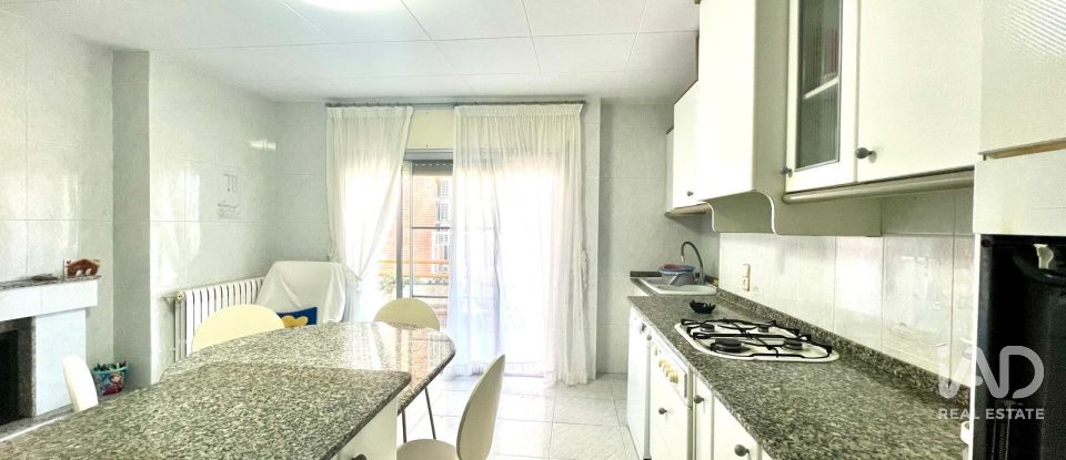 Penthouse 5 chambres de 229 m² à Deltebre (43580)