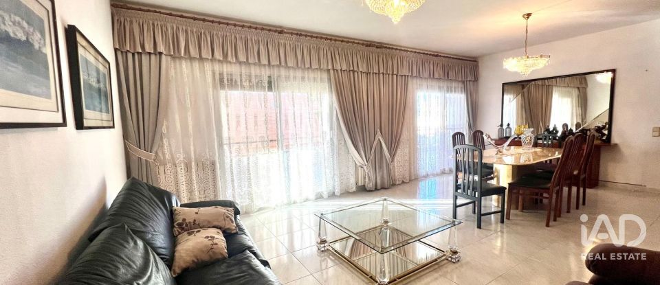 Penthouse 5 chambres de 229 m² à Deltebre (43580)