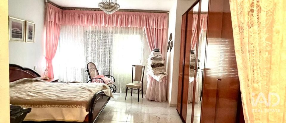 Penthouse 5 chambres de 229 m² à Deltebre (43580)